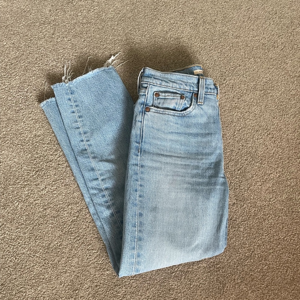 Levi’s Wedgie Straight Ankle Jeans